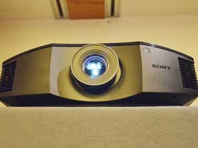 Sony展示强悍实力，带来全新力作VPL-HW49 SXRD投影机